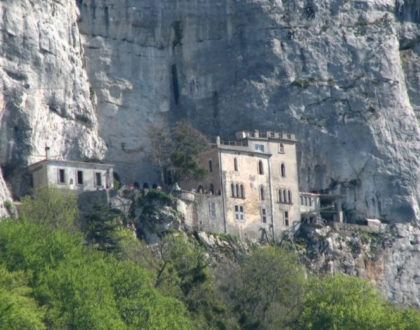 Les reliques de Saint-Maximin et de la Sainte-Baume sont-elles celles de Marie-Madeleine ?